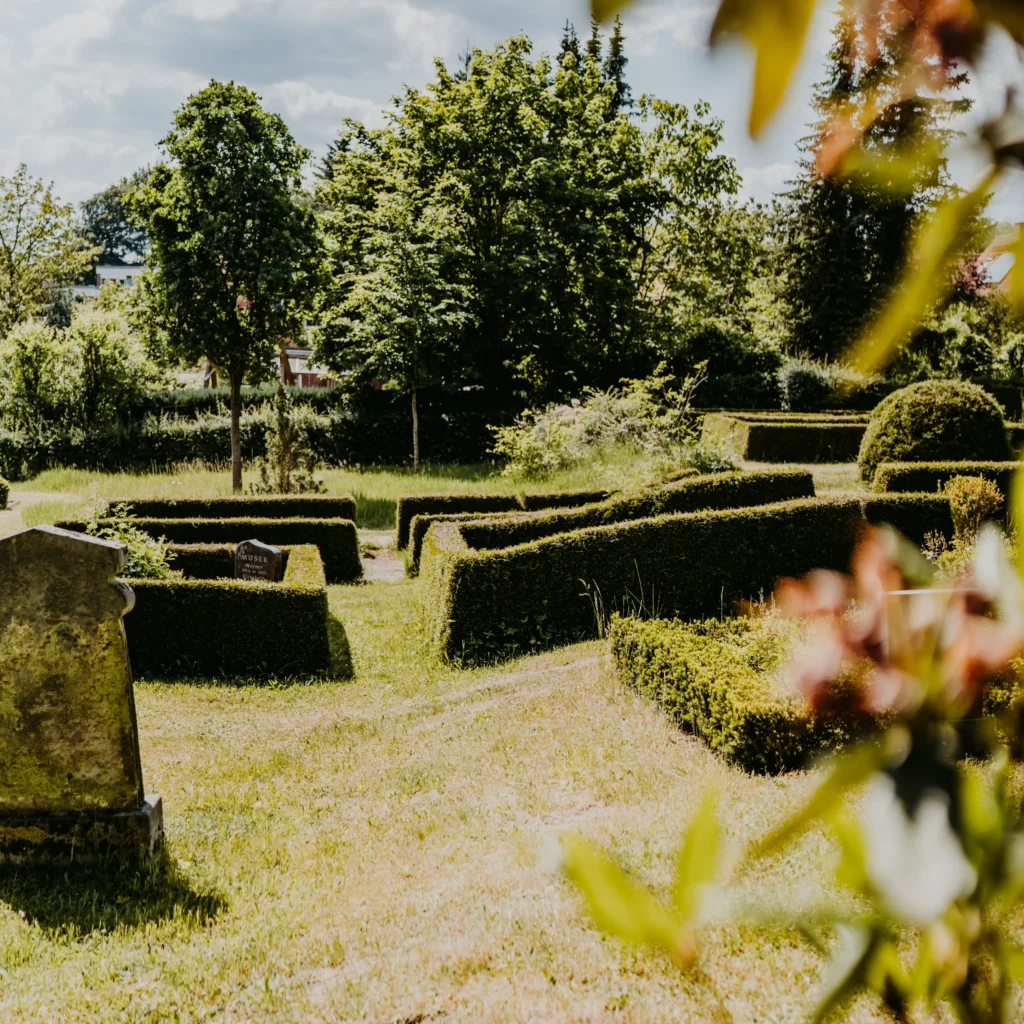 Michaelisfriedhof_Gräber